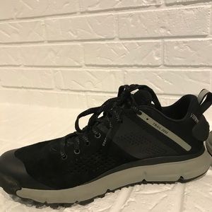 Danner Trail 2650 3” black and gray men’s shoes